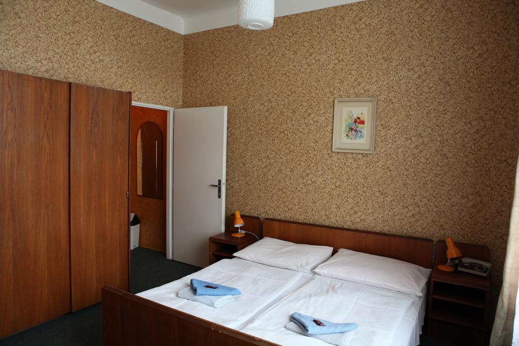 Hotel Michle Prag Exteriör bild